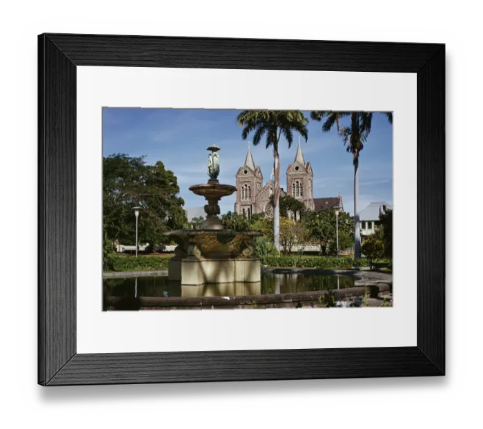 Framed Print : Pall Mall Square Framed Print : Pall Mall Square
