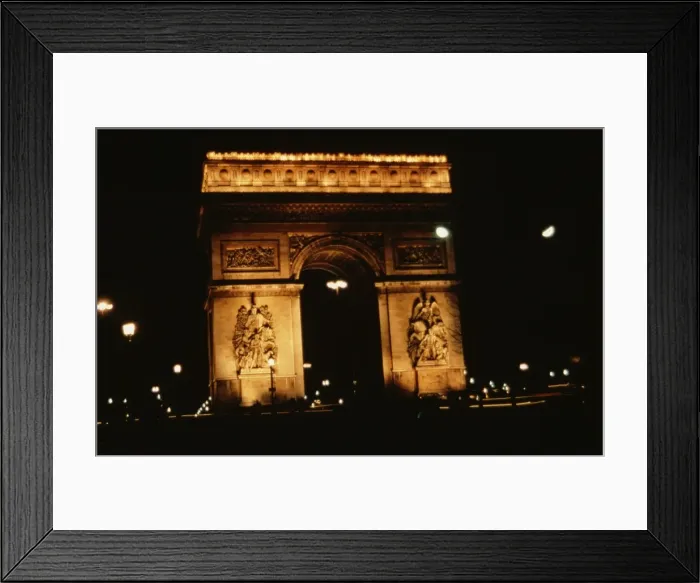 Framed Print : Arc De Triomphe Framed Print : Arc De Triomphe