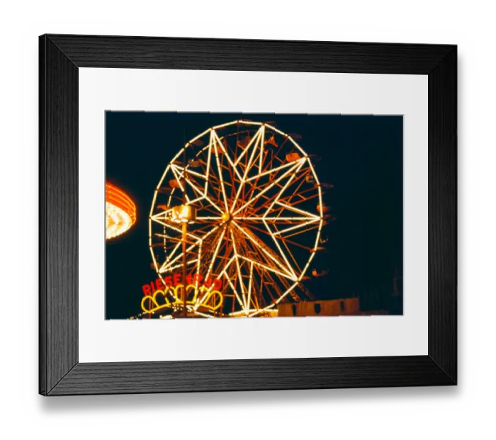 Framed Print : Palisades Park Funfair Framed Print : Palisades Park Funfair