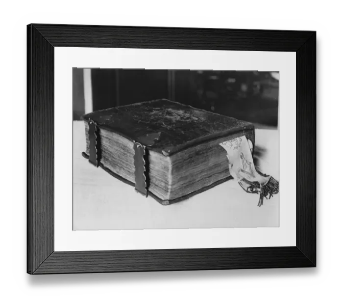 Framed Print : Washingtons Bible Framed Print : Washingtons Bible