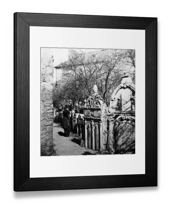 Framed Print : Old Jewish Cemetery