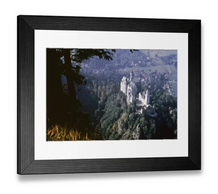 Framed Print : Neuschwanstein Castle Framed Print : Neuschwanstein Castle
