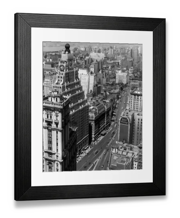 Framed Print : Times Square, 1933 Framed Print : Times Square, 1933