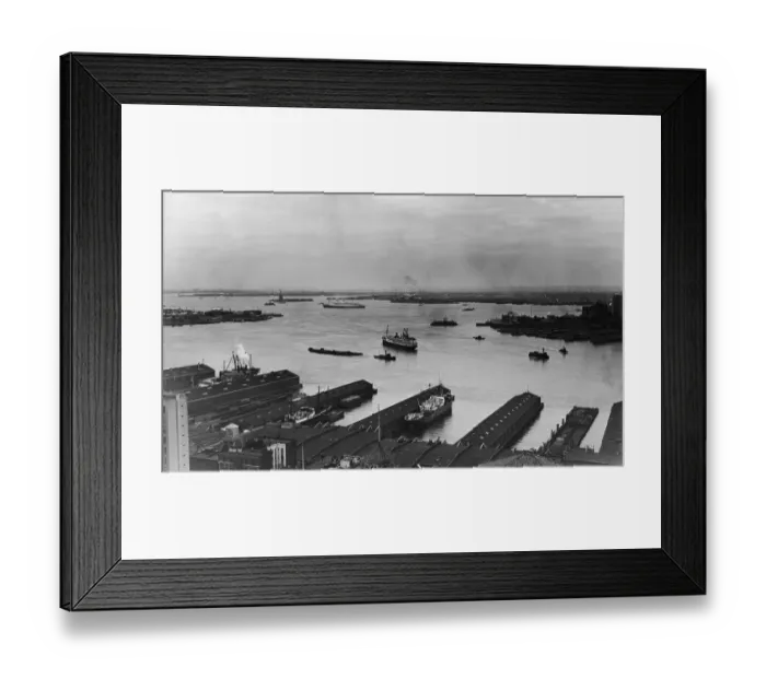 Framed Print : Manhattan Docks On The Hudson River Framed Print : Manhattan Docks On The Hudson River