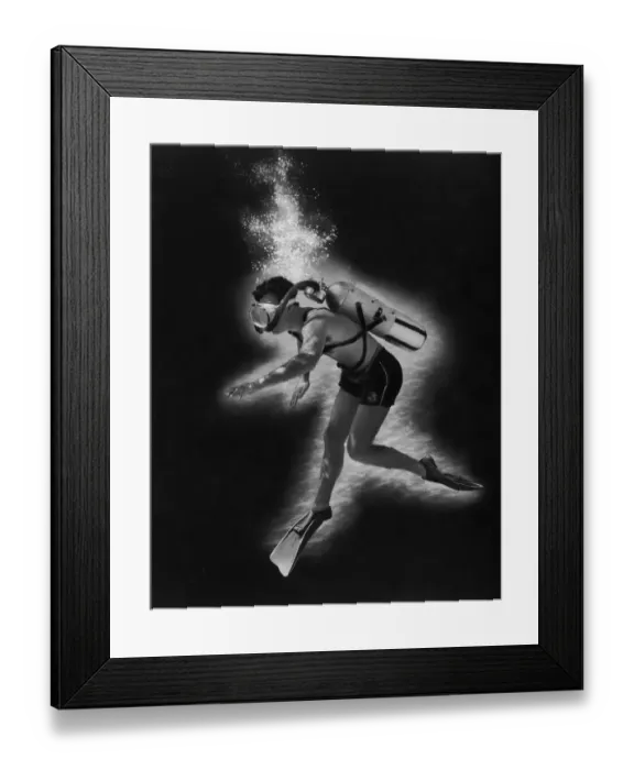Framed Print : Scuba Diver Framed Print : Scuba Diver