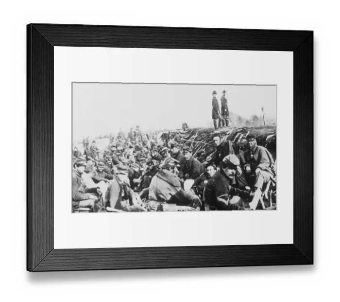 Framed Print : Soldiers in trenches Framed Print : Soldiers in trenches