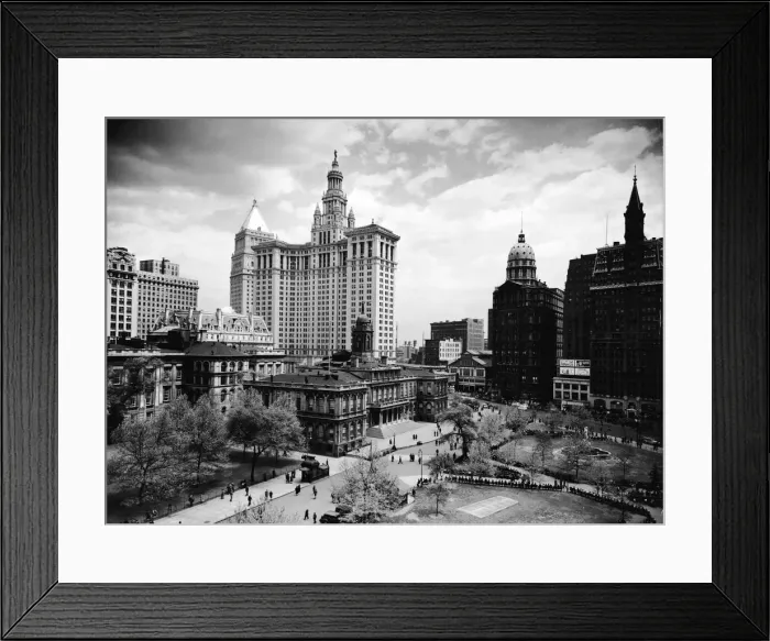 Framed Print : City Hall Park In New York City Framed Print : City Hall Park In New York City