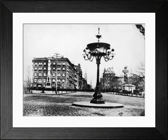 Framed Print : Madison Square Park Framed Print : Madison Square Park