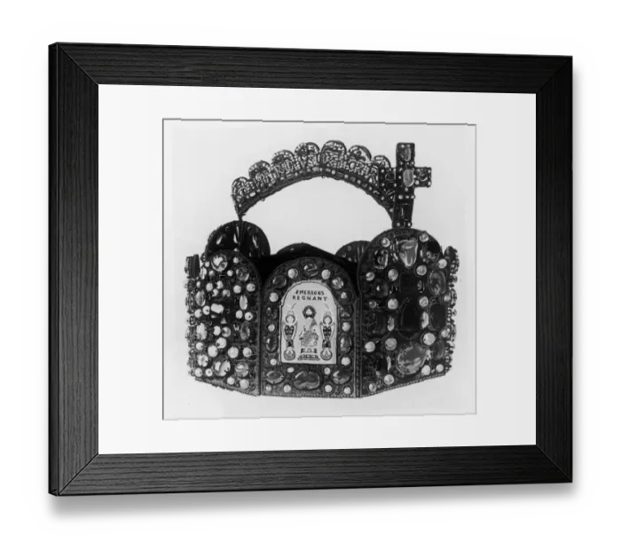 Framed Print : Imperial Crown Framed Print : Imperial Crown