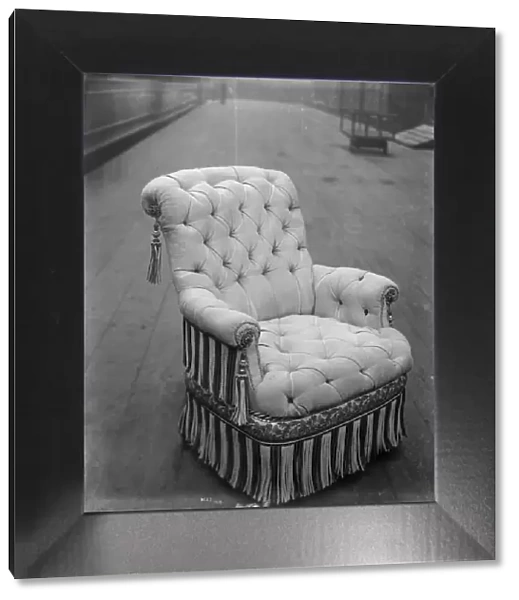 Queens Chair