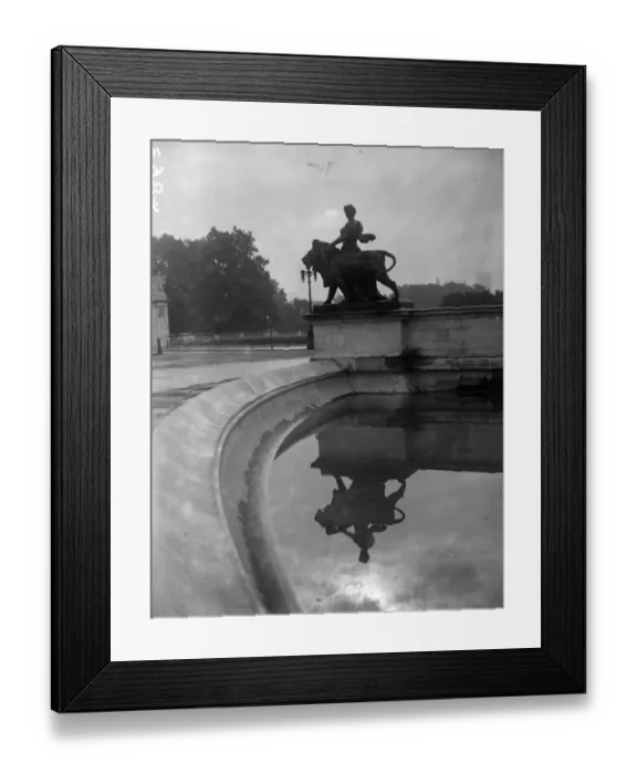Framed Print : Monument Reflected Framed Print : Monument Reflected