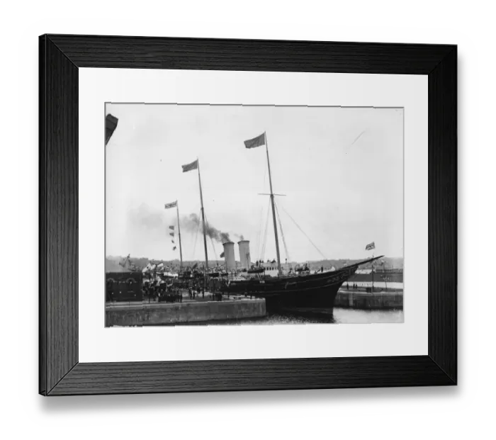 Framed Print : Royal Yacht 1910 Framed Print : Royal Yacht 1910