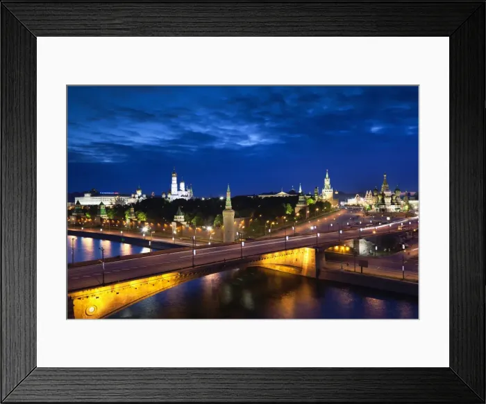 Framed Print : Red Square, elevated view of Kremlin Framed Print : Red Square, elevated view of Kremlin