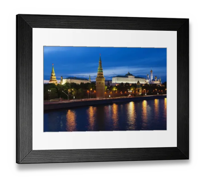 Framed Print : Kremlin, evening view from the Moscow River Framed Print : Kremlin, evening view from the Moscow River
