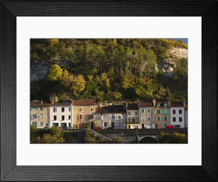 Framed Print : Cahors, walterfront buildings Framed Print : Cahors, walterfront buildings