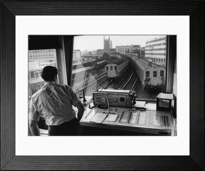 Framed Print : London Bridge Station Framed Print : London Bridge Station