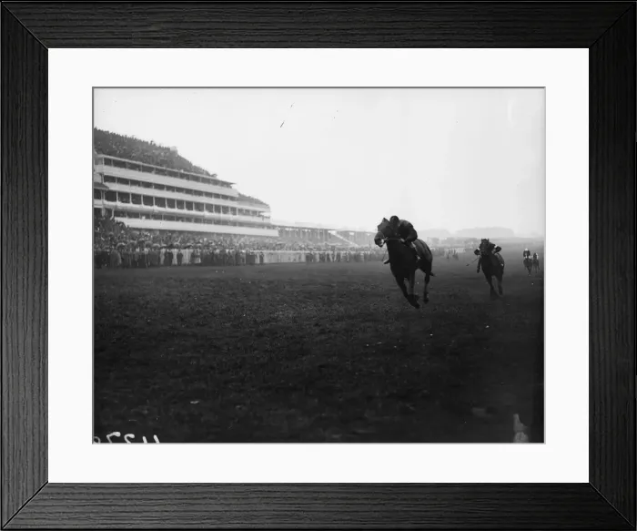 Framed Print : The Final Furlong Framed Print : The Final Furlong
