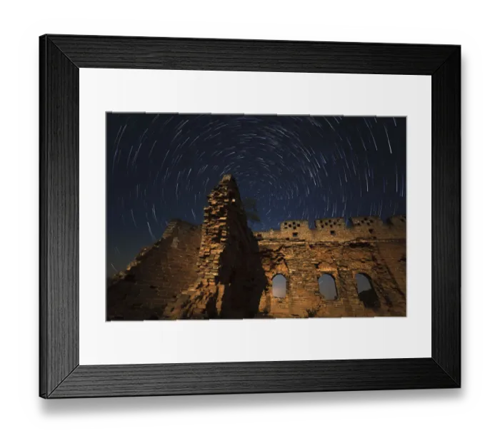 Framed Print : Greet wall Framed Print : Greet wall