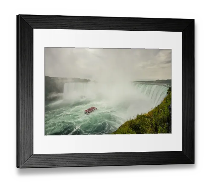 Framed Print : A general view of Niagara Falls Canadian horseshoe falls Framed Print : A general view of Niagara Falls Canadian horseshoe falls