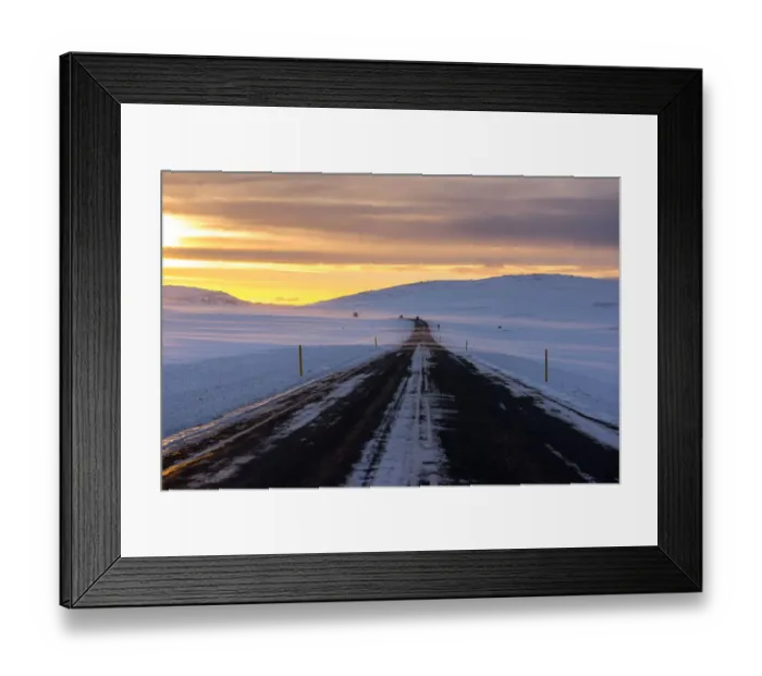 Framed Print : nowy winter road Framed Print : nowy winter road