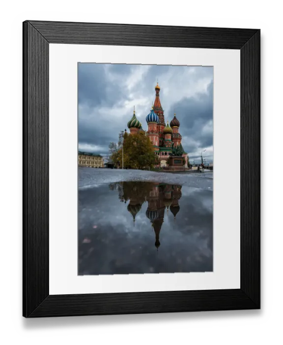 Framed Print : St. Basils cathedral on Red Square, Moscow Framed Print : St. Basils cathedral on Red Square, Moscow