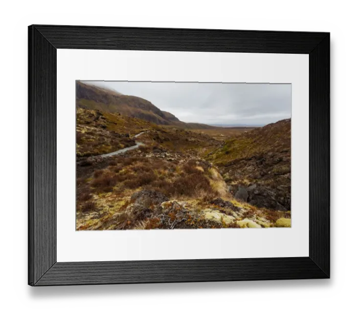 Framed Print : Tongariro Alpine crossing Framed Print : Tongariro Alpine crossing