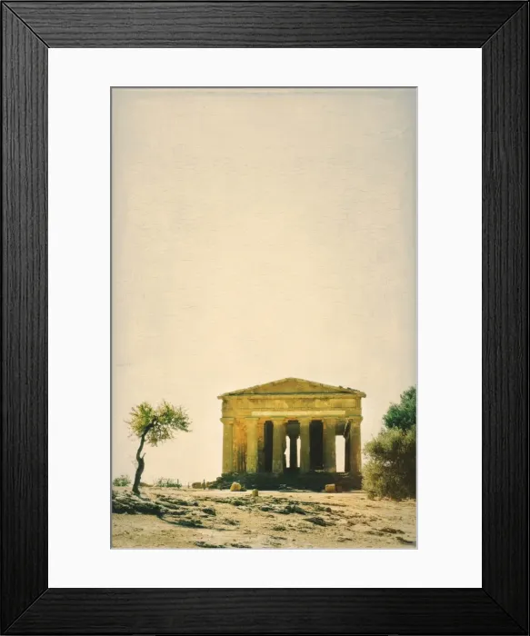 Framed Print : Temple of Concordia in Agrigento (Sicily, Italy) Framed Print : Temple of Concordia in Agrigento (Sicily, Italy)
