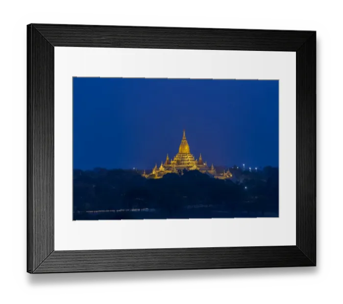 Framed Print : Ancient temple in Bagan Framed Print : Ancient temple in Bagan
