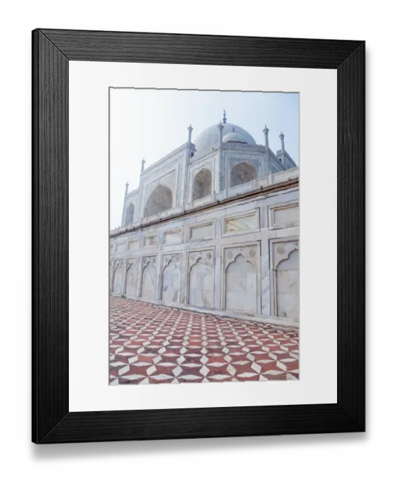 Framed Print : Taj Mahal, Agra, India Framed Print : Taj Mahal, Agra, India