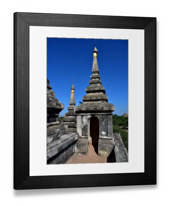 Framed Print : Bagan Buddhist Temple Unesco Myanmar Framed Print : Bagan Buddhist Temple Unesco Myanmar