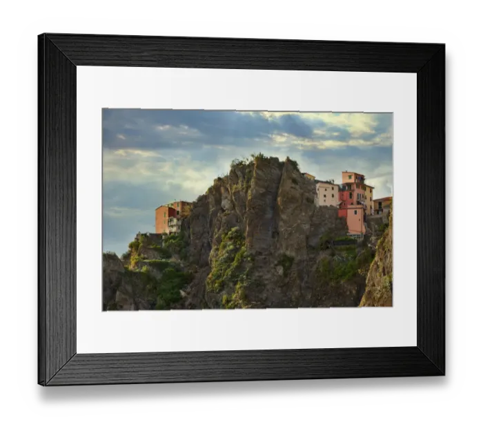 Framed Print : Vernazza, Cinque Terre, Italy Framed Print : Vernazza, Cinque Terre, Italy