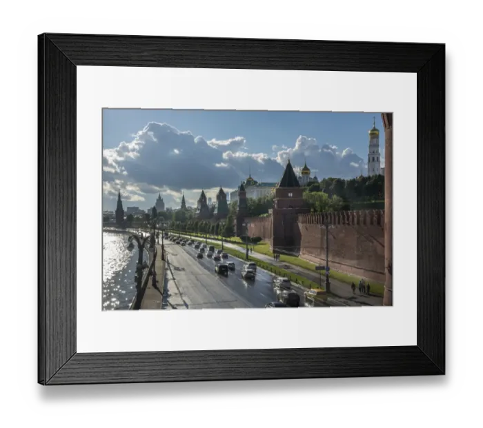 Framed Print : The Kremlin complex in Moscow, Russia Framed Print : The Kremlin complex in Moscow, Russia