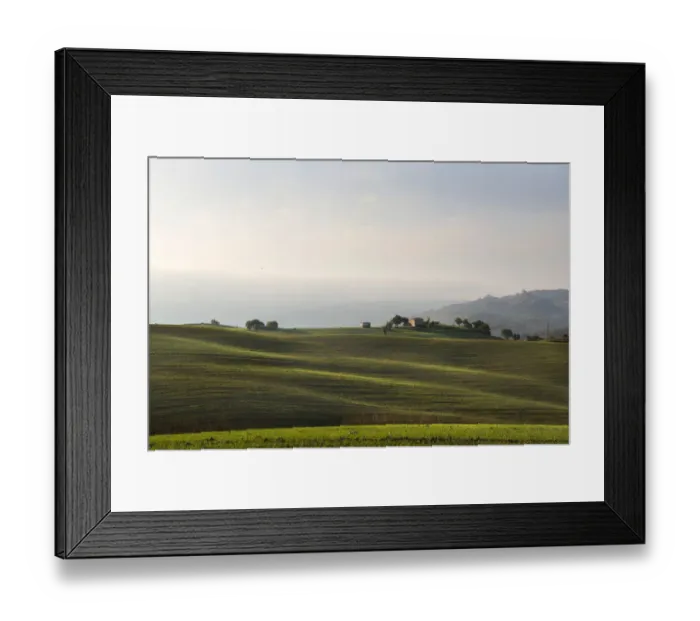 Framed Print : Rolling hills landscape and a farm house of Val d Orcia Framed Print : Rolling hills landscape and a farm house of Val d Orcia