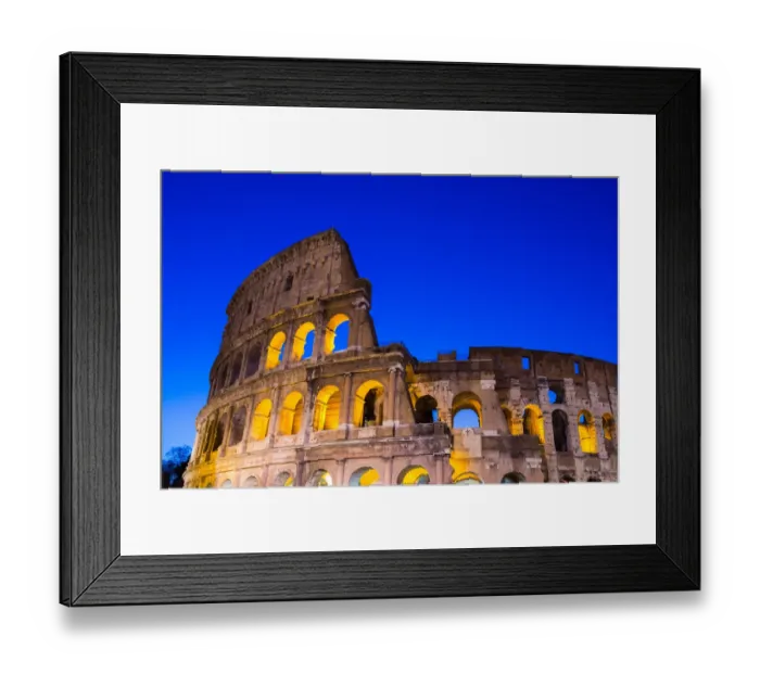 Framed Print : The Colosseum at dawn in Rome, Italy Framed Print : The Colosseum at dawn in Rome, Italy