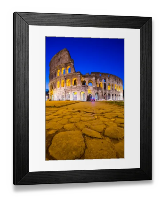 Framed Print : The Colosseum at dawn in Rome, Italy Framed Print : The Colosseum at dawn in Rome, Italy