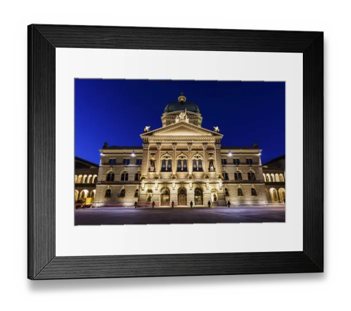 Framed Print : Federal Palace of Switzerland Framed Print : Federal Palace of Switzerland