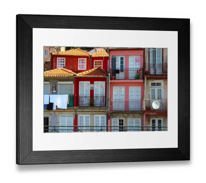 Framed Print : Houses in the Ribeira district of Porto Framed Print : Houses in the Ribeira district of Porto