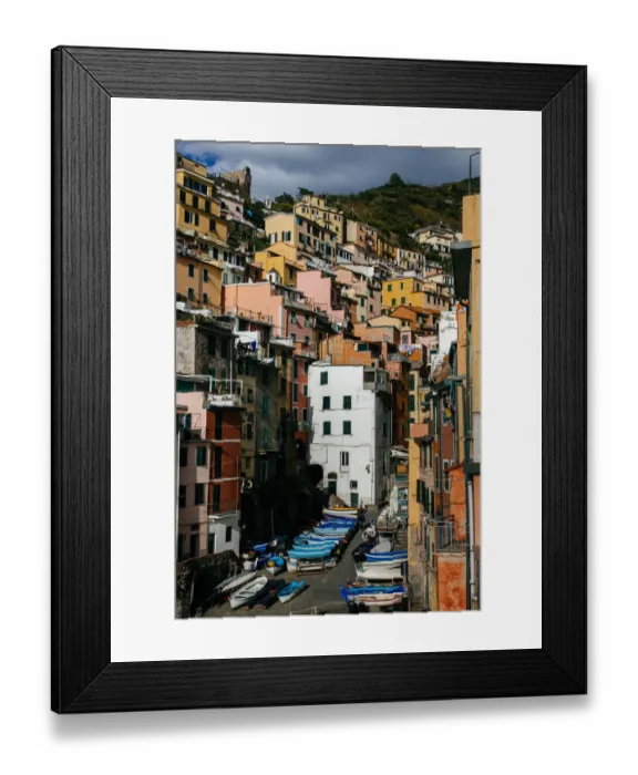 Framed Print : Colorful houses of Riomaggiore in Cinque Terre National Park, Liguria, Italy Framed Print : Colorful houses of Riomaggiore in Cinque Terre National Park, Liguria, Italy