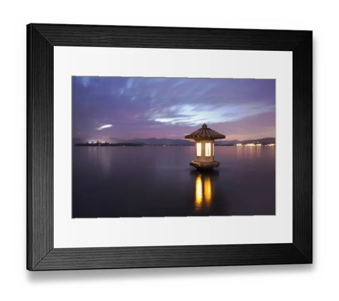Framed Print : A stone lantern on the West Lake, Hangzhou Framed Print : A stone lantern on the West Lake, Hangzhou