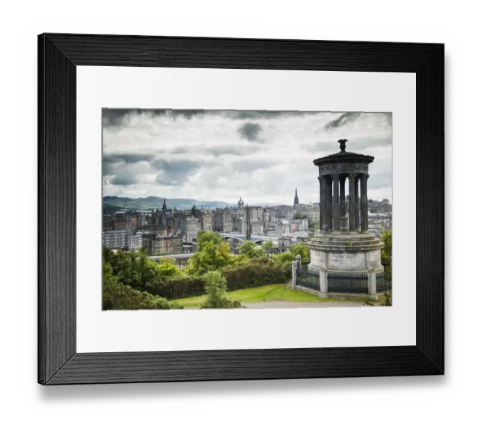 Framed Print : Edinburgh city view from Calton Hill looking towards the Old Town Framed Print : Edinburgh city view from Calton Hill looking towards the Old Town