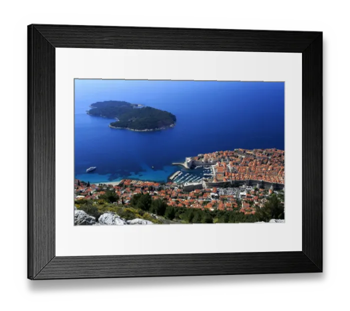 Framed Print : Aerial View of the City walls Dubrovnik Framed Print : Aerial View of the City walls Dubrovnik