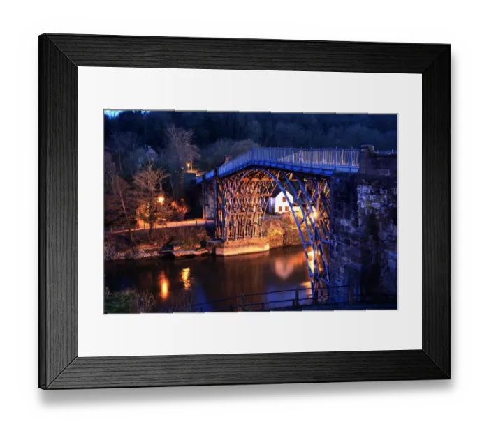 Framed Print : cast iron bridge, river Severn, Ironbridge town Framed Print : cast iron bridge, river Severn, Ironbridge town