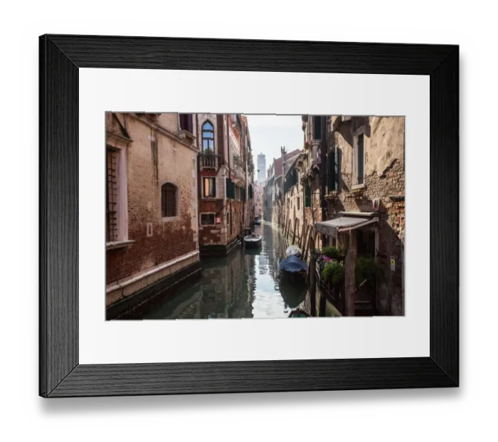Framed Print : Quiet Venetian canal Framed Print : Quiet Venetian canal