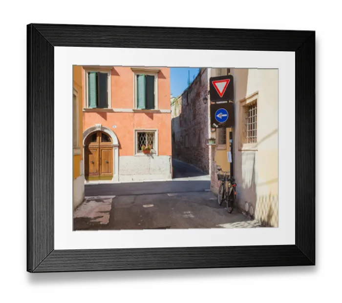 Framed Print : Intersection of narrow streets in Verona Framed Print : Intersection of narrow streets in Verona
