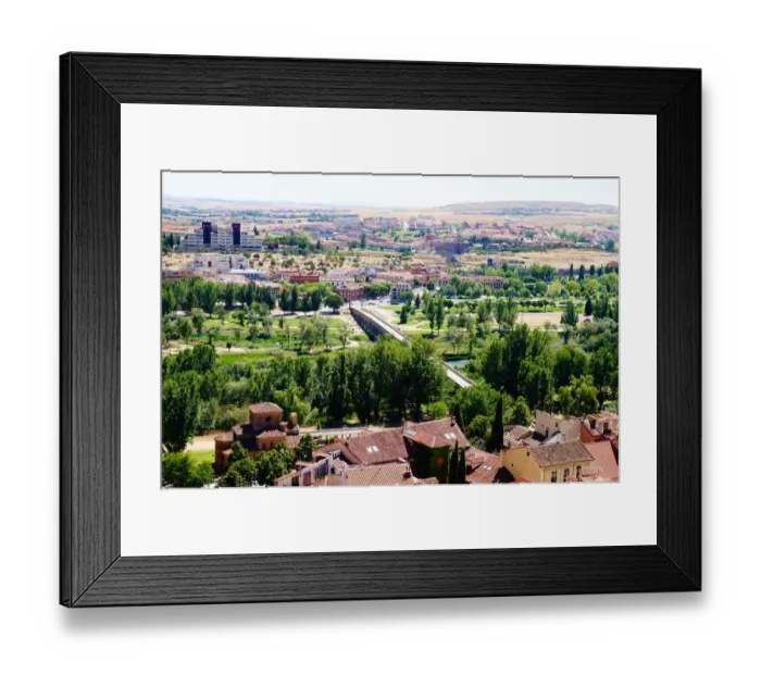 Framed Print : Roman bridge and Tormes River, Salamanca, Spain Framed Print : Roman bridge and Tormes River, Salamanca, Spain