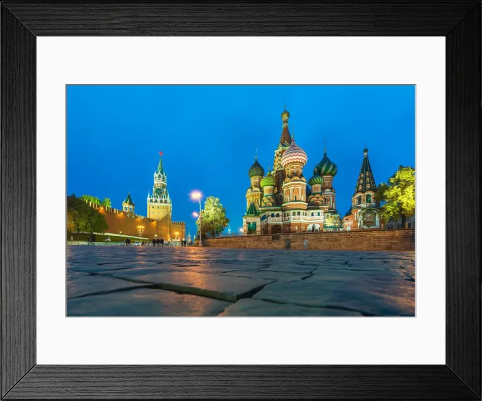 Framed Print : St. Basils cathedral on Red Square, Moscow Framed Print : St. Basils cathedral on Red Square, Moscow