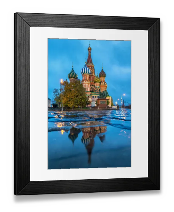 Framed Print : St. Basils cathedral on Red Square, Moscow Framed Print : St. Basils cathedral on Red Square, Moscow
