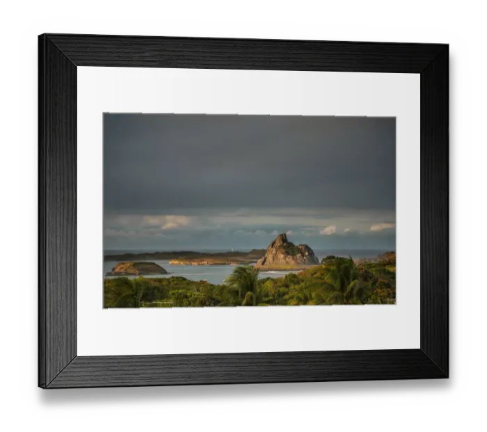 Framed Print : Port in Fernando de Noronha Framed Print : Port in Fernando de Noronha