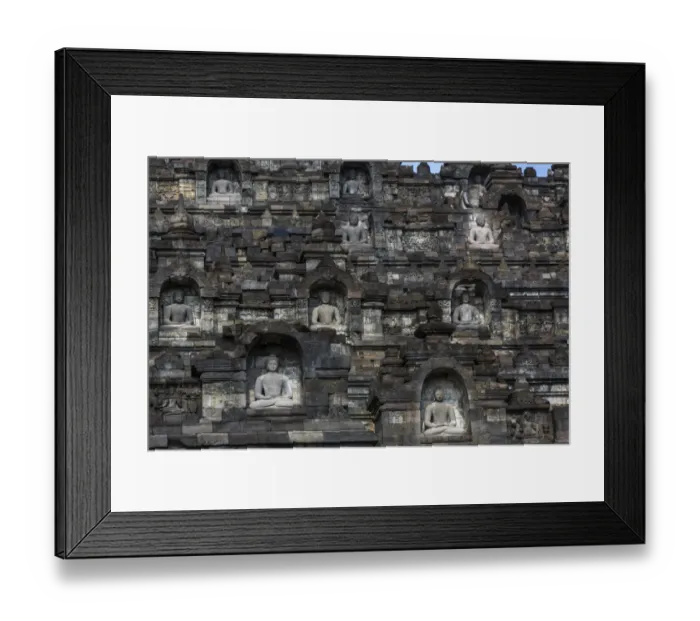 Framed Print : Buddha statues carved in Buddhist Temple Framed Print : Buddha statues carved in Buddhist Temple