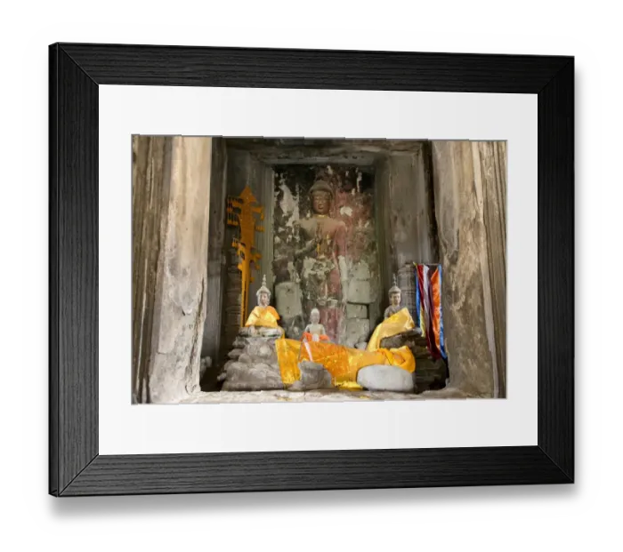 Framed Print : View of altar area inside Buddhist temple, Angkor Wat, Cambodia Framed Print : View of altar area inside Buddhist temple, Angkor Wat, Cambodia